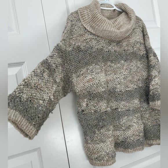 Lucky Brand Wool Blend Cozy Knit Women's Sweater - Gray and Cream - Picture 3 of 8